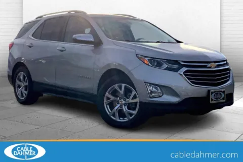 Silver 2018 Chevrolet Equinox Premier for sale in Kansas City, MO