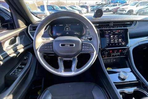 More photos of 2023 Jeep Grand Cherokee Altitude at Cable Dahmer Chevrolet of Kansas City, MO