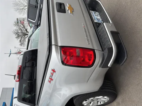 Photos of 2020 Chevrolet Colorado LT for sale in Kansas City, MO at Cable Dahmer Chevrolet of Kansas City