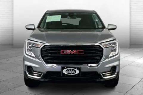 Photos of 2024 GMC Terrain SLE for sale in Kansas City, MO at Cable Dahmer Chevrolet of Kansas City
