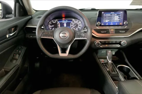 More photos of 2024 Nissan Altima 2.5 SV at Cable Dahmer Chevrolet of Kansas City, MO