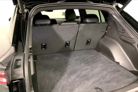 More photos of 2024 Chevrolet Equinox EV RS at Cable Dahmer Chevrolet of Kansas City, MO