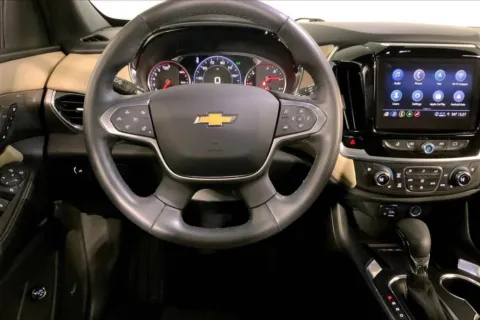 More photos of 2023 Chevrolet Traverse Premier at Cable Dahmer Chevrolet of Kansas City, MO