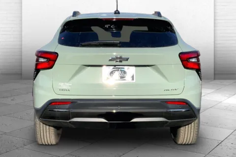 More photos of 2026 Chevrolet Trax ACTIV at Cable Dahmer Chevrolet of Kansas City, MO