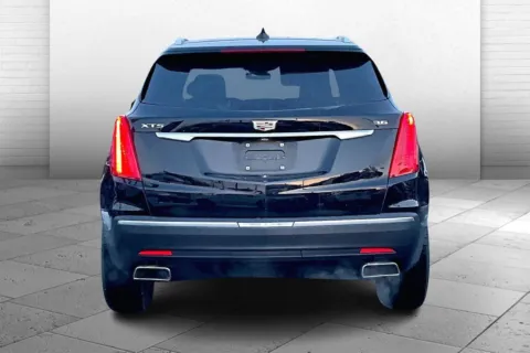 Another view of 2017 Cadillac XT5 Luxury FWD for sale in Kansas City, MO at Cable Dahmer Chevrolet of Kansas City