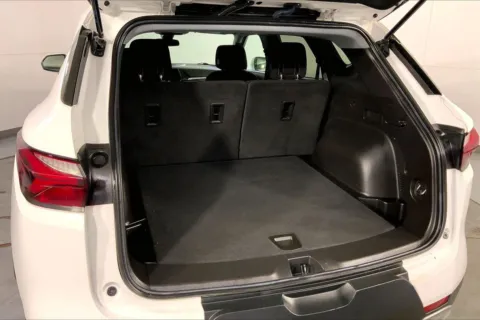 More photos of 2021 Chevrolet Blazer LT at Cable Dahmer Chevrolet of Kansas City, MO