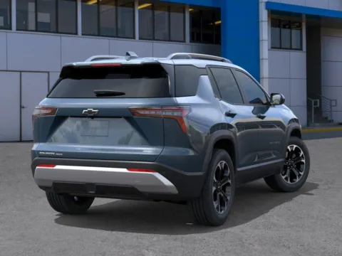 More photos of 2026 Chevrolet Equinox LT at Cable Dahmer Chevrolet of Kansas City, MO