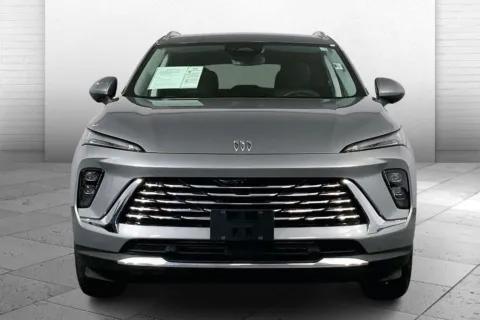 Photos of 2025 Buick Envision Preferred for sale in Kansas City, MO at Cable Dahmer Chevrolet of Kansas City