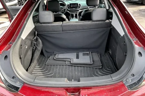 More photos of 2017 Chevrolet Volt Premier at Cable Dahmer Chevrolet of Kansas City, MO