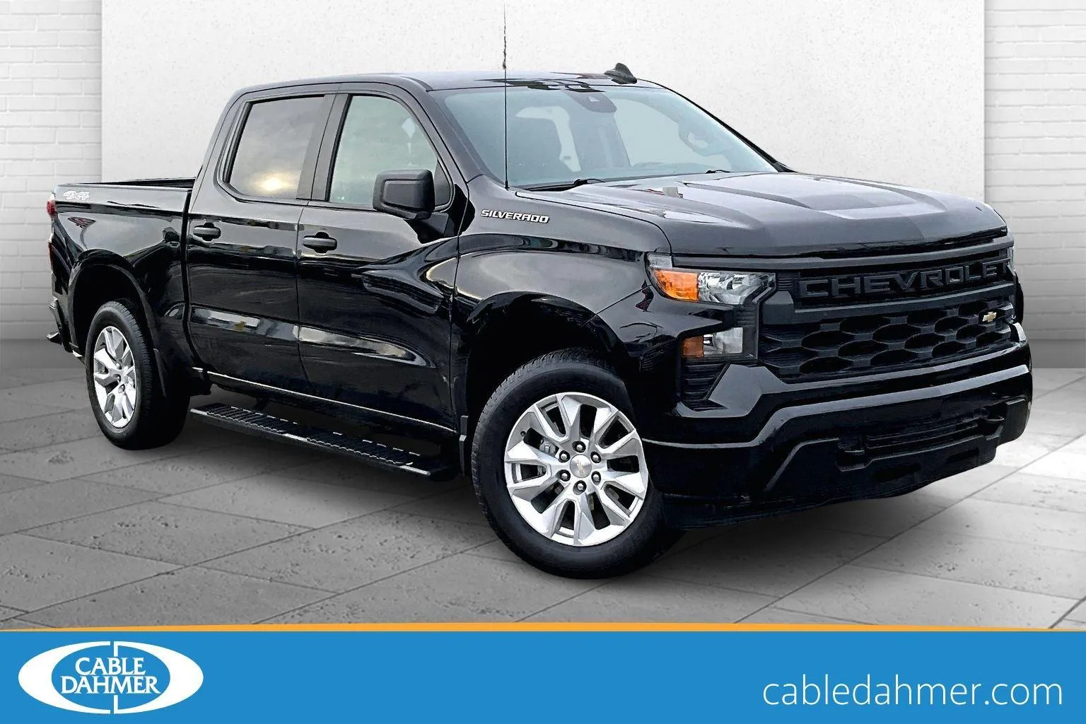 Used 2022 Chevrolet Silverado 1500 Custom with VIN 1GCPDBEK7NZ571710 for sale in Kansas City