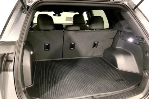 More photos of 2025 Chevrolet Equinox LT at Cable Dahmer Chevrolet of Kansas City, MO