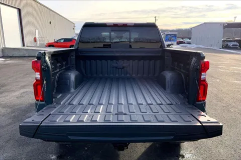 More photos of 2026 Chevrolet Silverado 1500 ZR2 at Cable Dahmer Chevrolet of Kansas City, MO