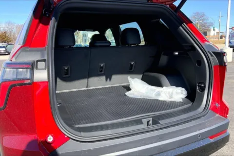 More photos of 2026 Chevrolet Equinox RS at Cable Dahmer Chevrolet of Kansas City, MO