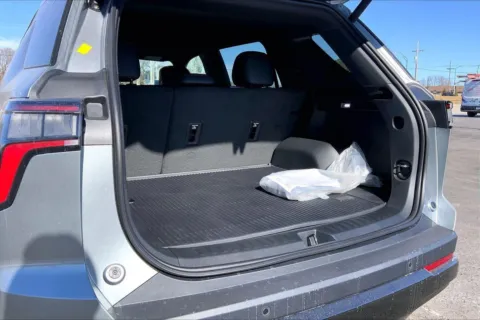 More photos of 2026 Chevrolet Equinox RS at Cable Dahmer Chevrolet of Kansas City, MO