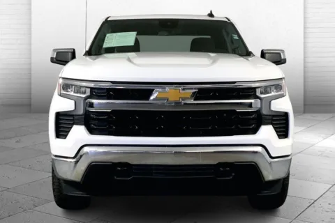 Photos of 2023 Chevrolet Silverado 1500 LT (2FL) for sale in Kansas City, MO at Cable Dahmer Chevrolet of Kansas City