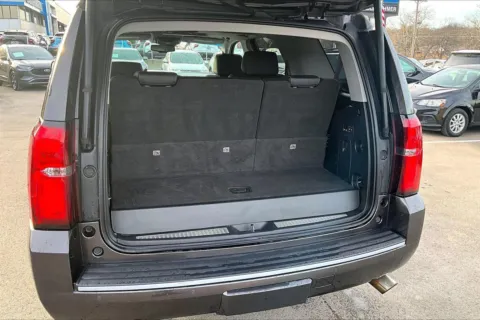More photos of 2017 Chevrolet Tahoe LT at Cable Dahmer Chevrolet of Kansas City, MO