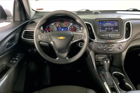 More photos of 2021 Chevrolet Equinox LT at Cable Dahmer Chevrolet of Kansas City, MO