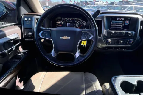 More photos of 2015 Chevrolet Silverado 1500 LT at Cable Dahmer Chevrolet of Kansas City, MO
