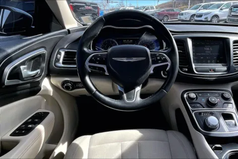 More photos of 2016 Chrysler 200 Limited at Cable Dahmer Chevrolet of Kansas City, MO