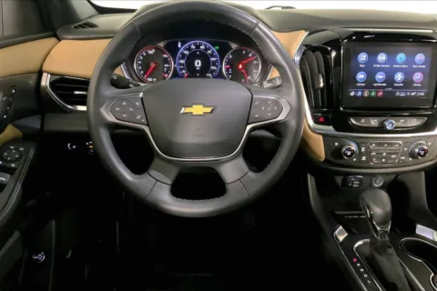 More photos of 2023 Chevrolet Traverse Premier at Cable Dahmer Chevrolet of Kansas City, MO