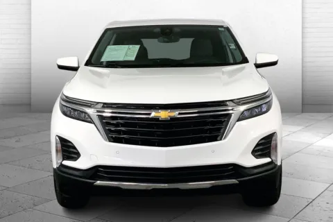 Photos of 2024 Chevrolet Equinox LT for sale in Kansas City, MO at Cable Dahmer Chevrolet of Kansas City