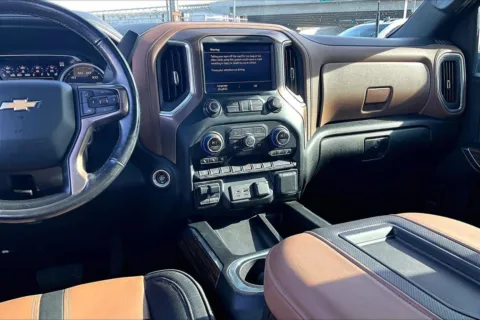 More photos of 2020 Chevrolet Silverado 2500 HD High Country at Cable Dahmer Chevrolet of Kansas City, MO