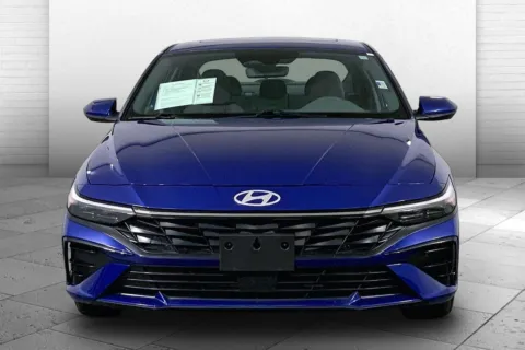 Photos of 2025 Hyundai Elantra SEL Convenience for sale in Kansas City, MO at Cable Dahmer Chevrolet of Kansas City