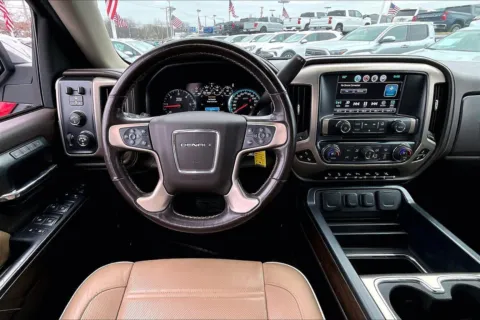 More photos of 2017 GMC Sierra 1500 Denali at Cable Dahmer Chevrolet of Kansas City, MO