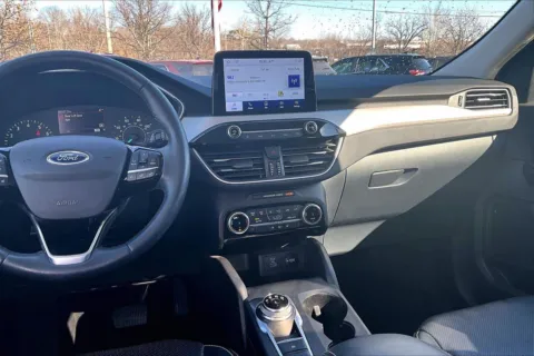 More photos of 2022 Ford Escape SEL at Cable Dahmer Chevrolet of Kansas City, MO