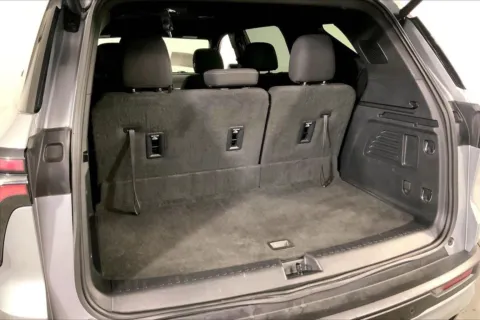 More photos of 2024 Chevrolet Traverse LT at Cable Dahmer Chevrolet of Kansas City, MO