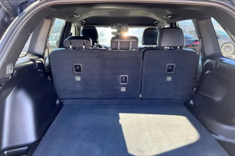 More photos of 2023 Jeep Grand Cherokee Altitude at Cable Dahmer Chevrolet of Kansas City, MO