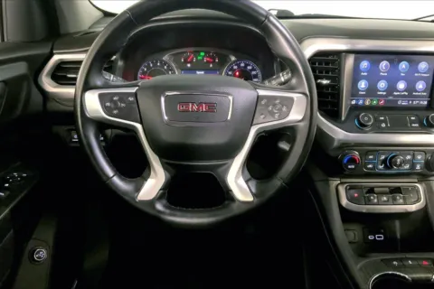 More photos of 2023 GMC Acadia SLT at Cable Dahmer Chevrolet of Kansas City, MO