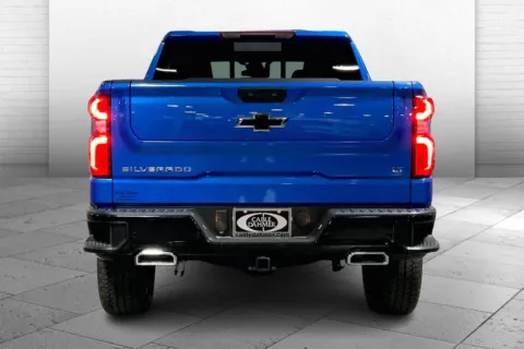 More photos of 2025 Chevrolet Silverado 1500 LT Trail Boss at Cable Dahmer Chevrolet of Kansas City, MO