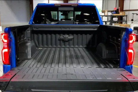 More photos of 2025 Chevrolet Silverado 1500 LT Trail Boss at Cable Dahmer Chevrolet of Kansas City, MO