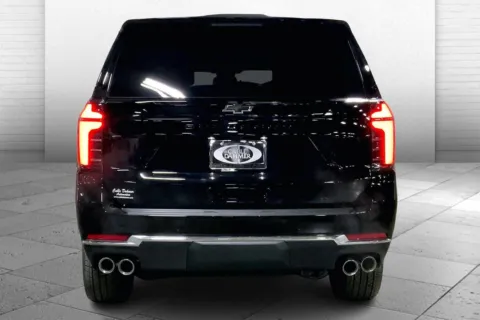 More photos of 2025 Chevrolet Suburban Premier at Cable Dahmer Chevrolet of Kansas City, MO