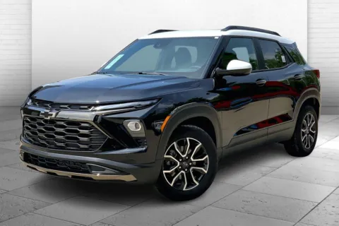 Photos of 2025 Chevrolet Trailblazer ACTIV for sale in Kansas City, MO at Cable Dahmer Chevrolet of Kansas City