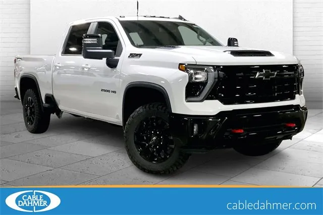 White 2025 Chevrolet Silverado 2500 HD LT for sale in Kansas City, MO