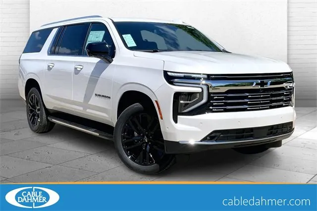 White 2025 Chevrolet Suburban Premier for sale in Kansas City, MO