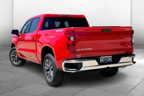 Another view of 2025 Chevrolet Silverado 1500 LT for sale in Kansas City, MO at Cable Dahmer Chevrolet of Kansas City