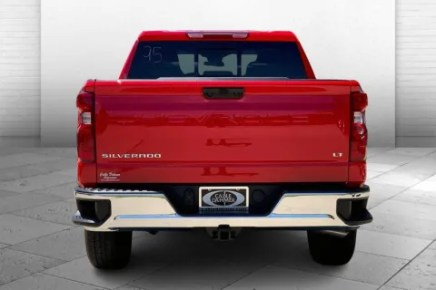 More photos of 2025 Chevrolet Silverado 1500 LT at Cable Dahmer Chevrolet of Kansas City, MO