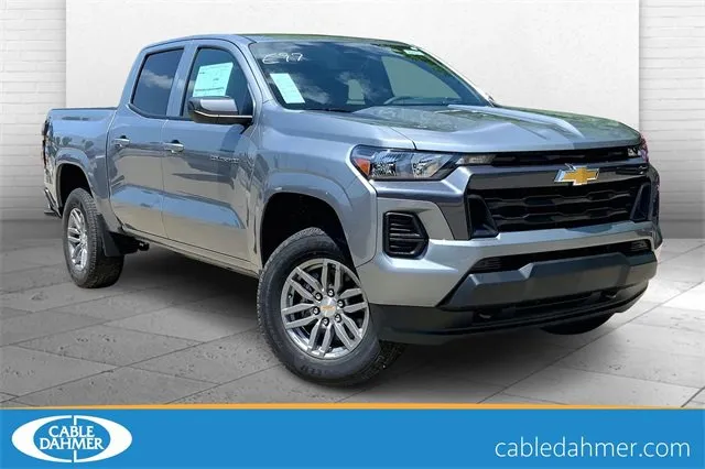 Gray 2025 Chevrolet Colorado WT/LT for sale in Kansas City, MO