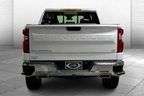More photos of 2025 Chevrolet Silverado 1500 LT at Cable Dahmer Chevrolet of Kansas City, MO