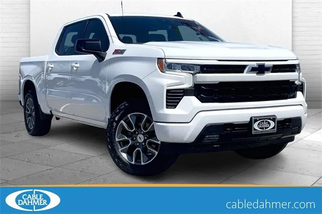 White 2022 Chevrolet Silverado 1500 RST for sale in Kansas City, MO