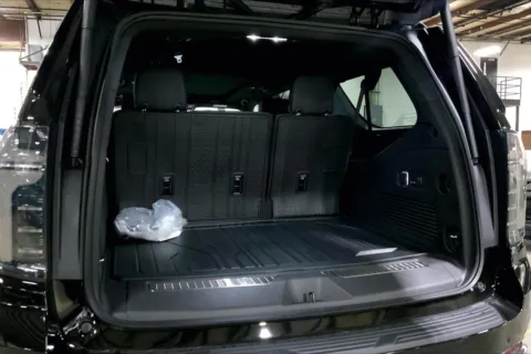 More photos of 2025 Chevrolet Suburban Premier at Cable Dahmer Chevrolet of Kansas City, MO