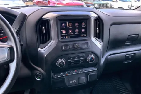 More photos of 2023 Chevrolet Silverado 1500 Custom at Cable Dahmer Chevrolet of Kansas City, MO