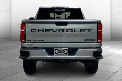 More photos of 2025 Chevrolet Silverado 2500HD High Country at Cable Dahmer Chevrolet of Kansas City, MO