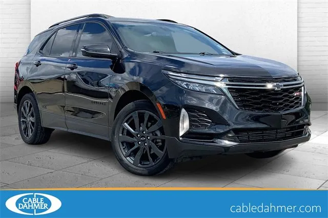 Black 2022 Chevrolet Equinox RS for sale in Kansas City, MO