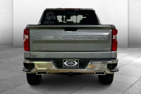 More photos of 2025 Chevrolet Silverado 1500 LTZ at Cable Dahmer Chevrolet of Kansas City, MO