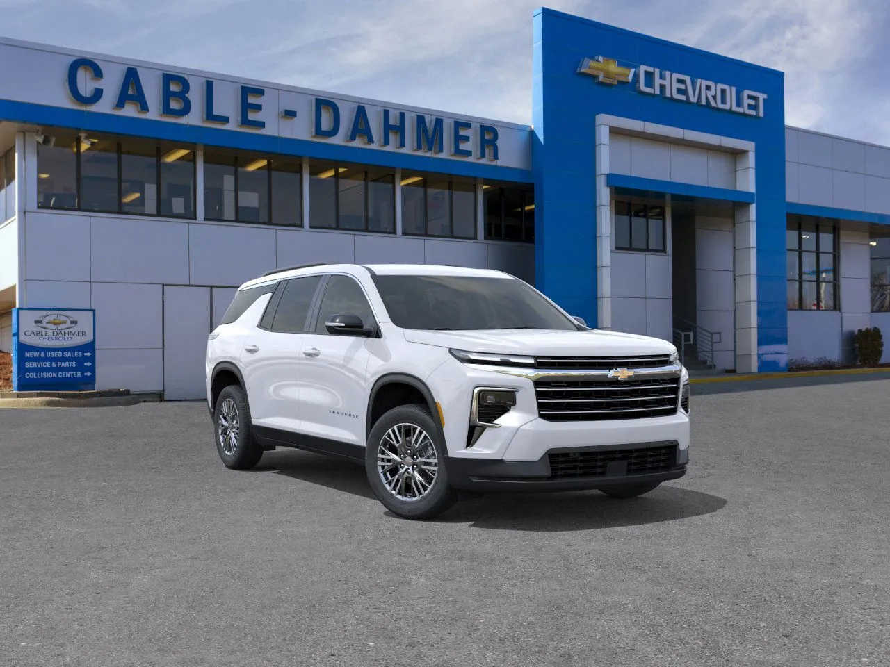White 2025 Chevrolet Traverse LT for sale in Kansas City, MO