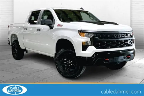 White 2025 Chevrolet Silverado 1500 Custom Trail Boss for sale in Kansas City, MO